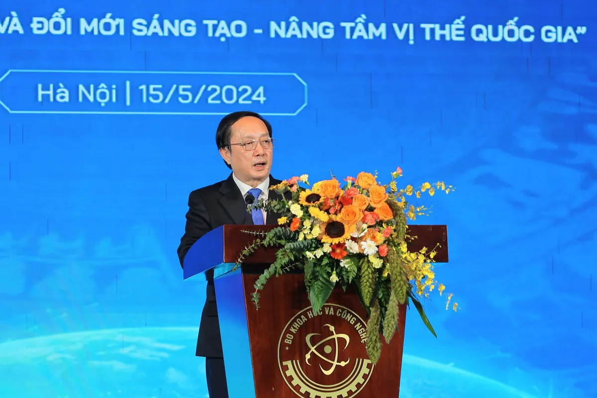 Trao Giải thưởng Tạ Quang Bửu năm 2024 cho 2 nhà khoa học ngành Vật lý và Môi trường - Ảnh 3.