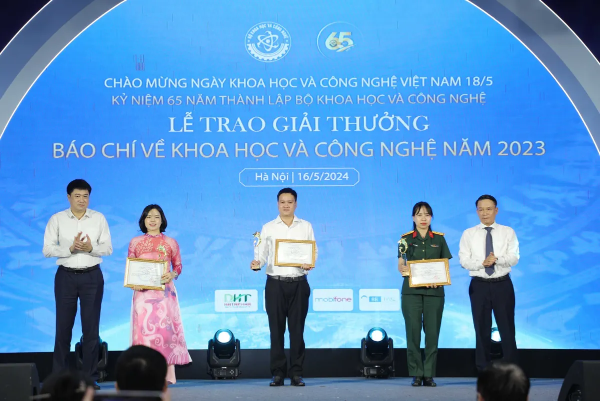 VTV giành giải Nhất Giải thưởng báo chí về khoa học và công nghệ năm 2023 - Ảnh 8.