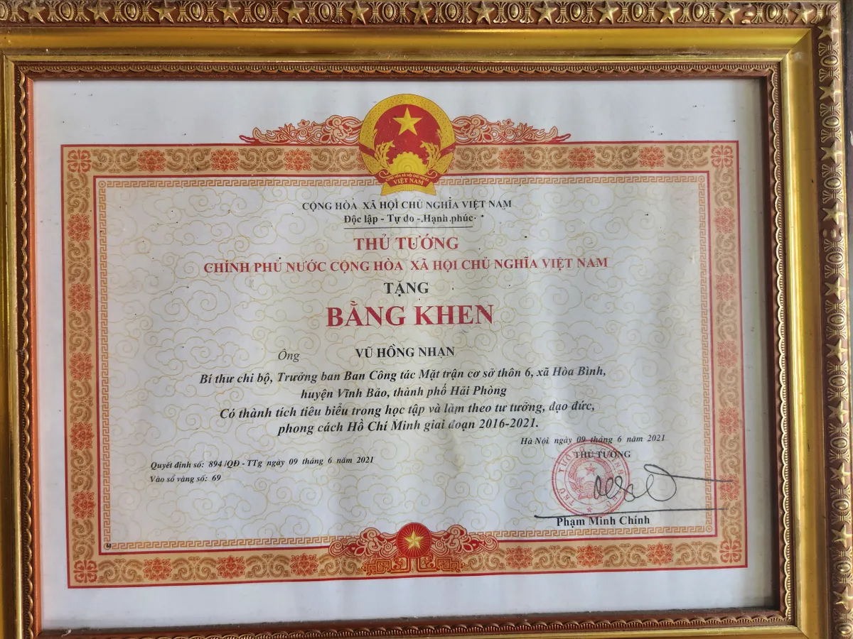 Người B&iacute; thư chi bộ học v&agrave; l&agrave;m theo gương B&aacute;c - Ảnh 3.