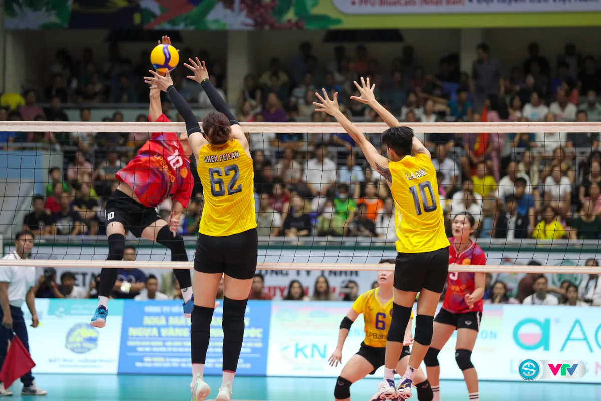 Kết quả giải bóng chuyền cúp VTV9 – Bình Điền hôm nay, 17/5: LPB Ninh Bình vào chung kết   - Ảnh 3.