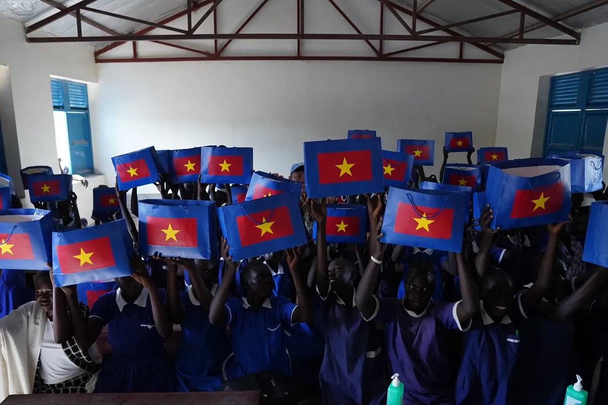 Hoạt động ý nghĩa của các bác sĩ quân y Việt Nam tại Nam Sudan - Ảnh 6. Hoạt động ý nghĩa của các bác sĩ quân y Việt Nam tại Nam Sudan - Ảnh 6.