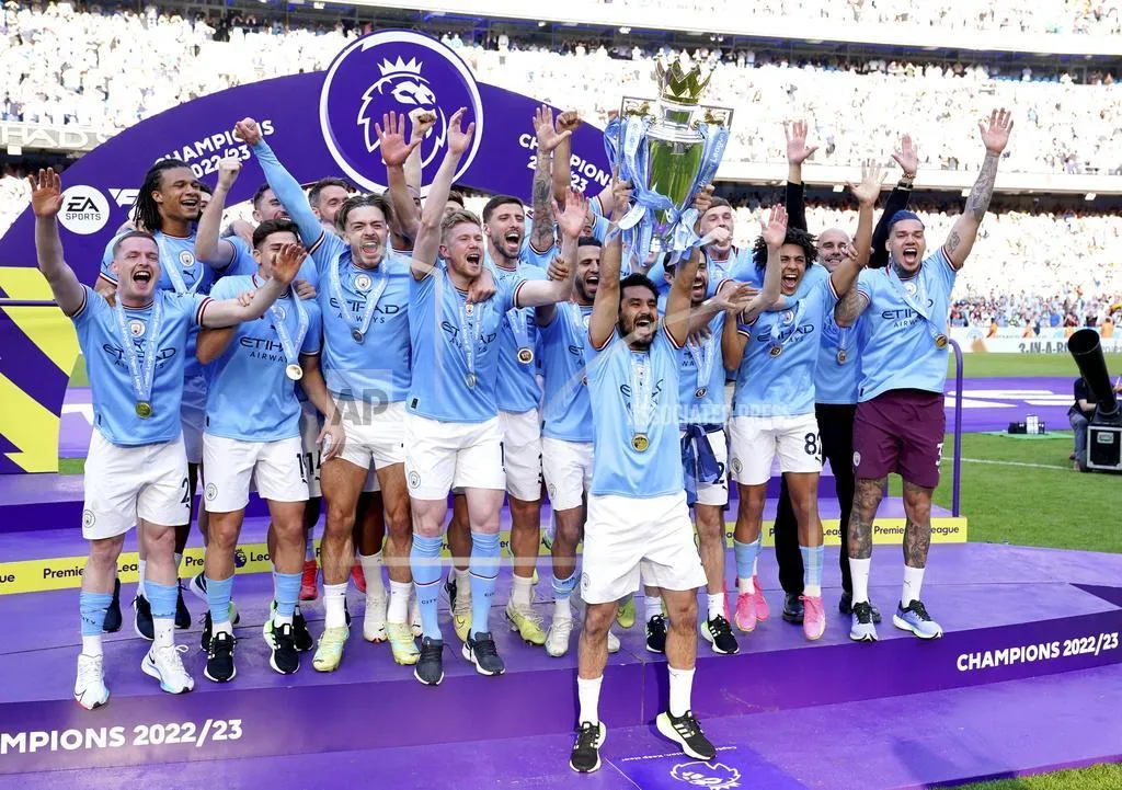 Manchester City đã thống trị nước Anh trong 4 năm liên tiếp như thế nào? - Ảnh 3. Manchester City đã thống trị nước Anh trong 4 năm liên tiếp như thế nào? - Ảnh 3.