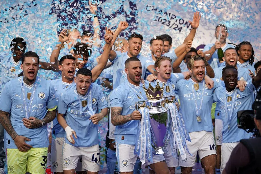 Manchester City đã thống trị nước Anh trong 4 năm liên tiếp như thế nào? - Ảnh 4. Manchester City đã thống trị nước Anh trong 4 năm liên tiếp như thế nào? - Ảnh 4.
