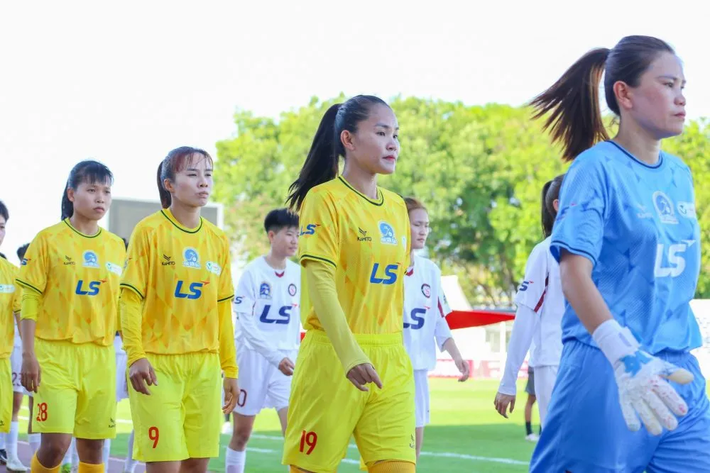 Lượt 5 giải bóng đá nữ VĐQG – Cúp Thái Sơn Bắc 2024: Hà Nội I và TPHCM I tiếp tục so kè vị trí số 1 - Ảnh 5. Lượt 5 giải bóng đá nữ VĐQG – Cúp Thái Sơn Bắc 2024: Hà Nội I và TPHCM I tiếp tục so kè vị trí số 1 - Ảnh 5.