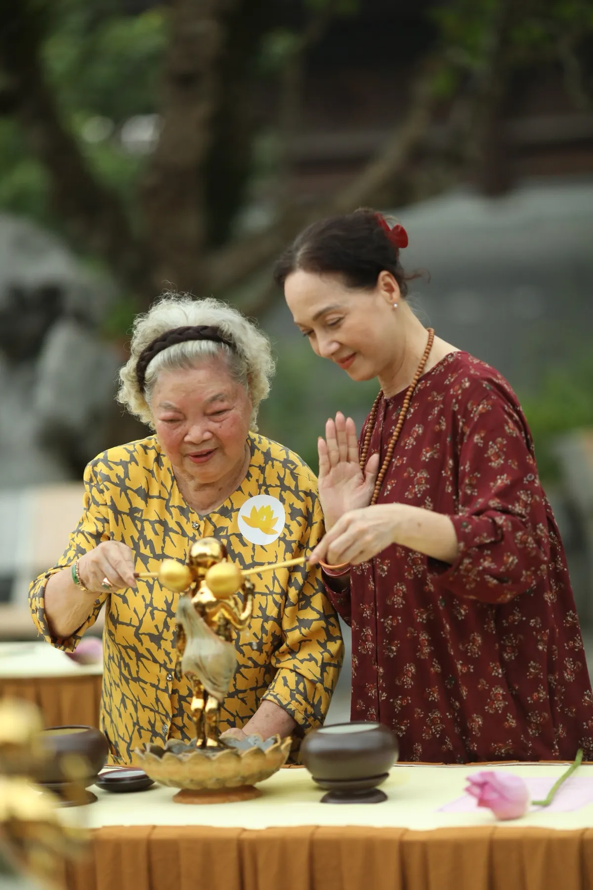 NS Công Lý hội ngộ Xuân Bắc, Chí Trung tự hào khoe con trai là dịch giả - Ảnh 7.