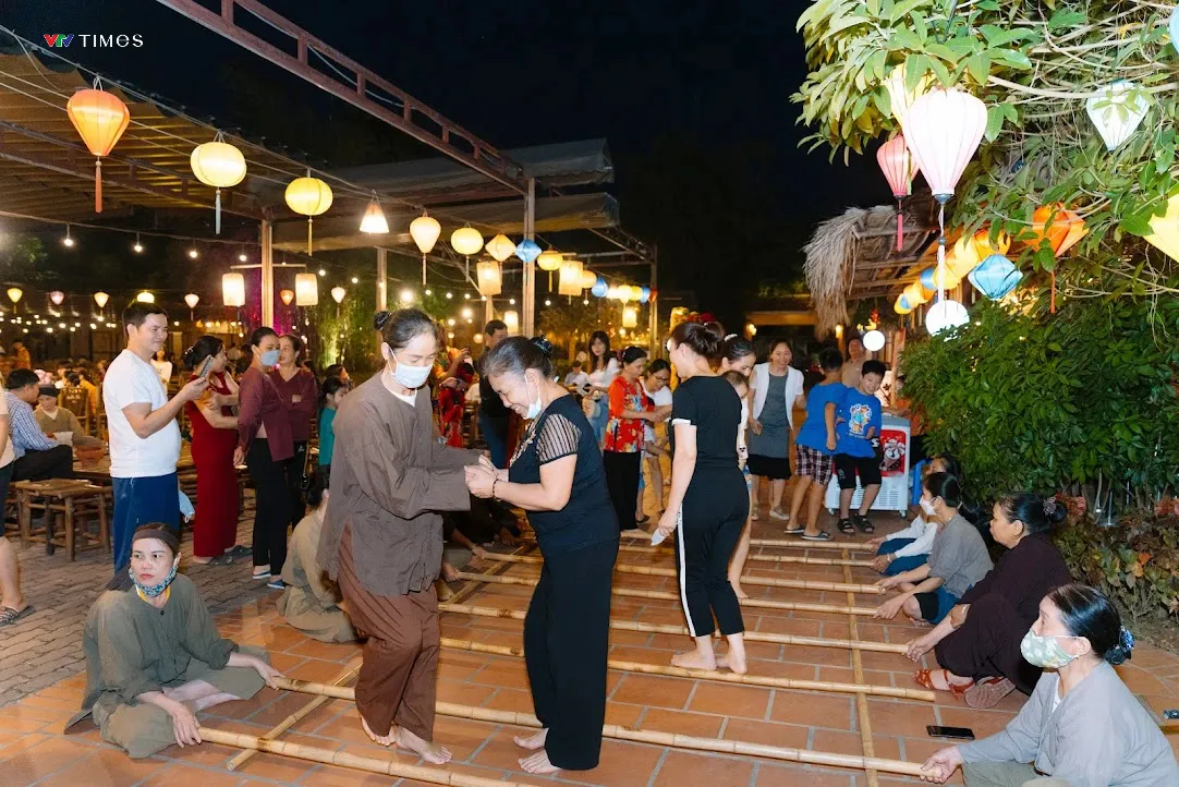 Sản phẩm du lịch đặc trưng ở H&agrave; Nội ng&agrave;y c&agrave;ng thu h&uacute;t kh&aacute;ch - Ảnh 1.