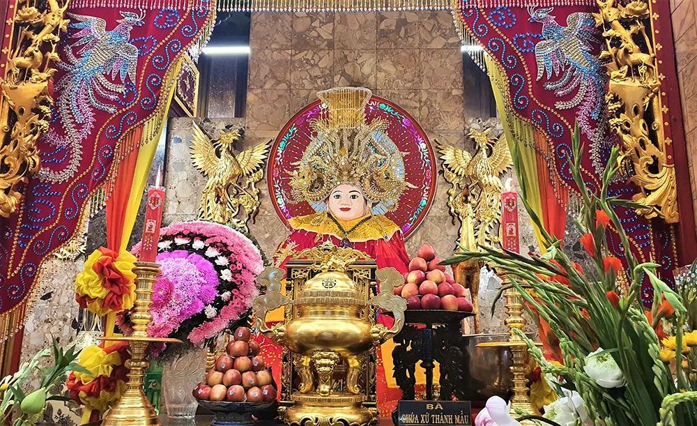 Lễ hội V&iacute;a B&agrave; Ch&uacute;a Xứ n&uacute;i Sam năm 2024 sẽ kh&ocirc;ng thu ph&iacute; kh&aacute;ch tham quan - Ảnh 2.