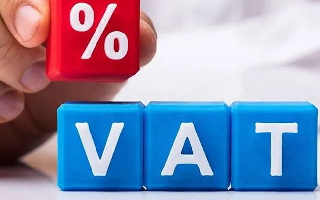 Giảm tiếp 2% thuế VAT trong 6 tháng, người dân và doanh nghiệp tiết kiệm 25.000 tỷ đồng - Ảnh 1.