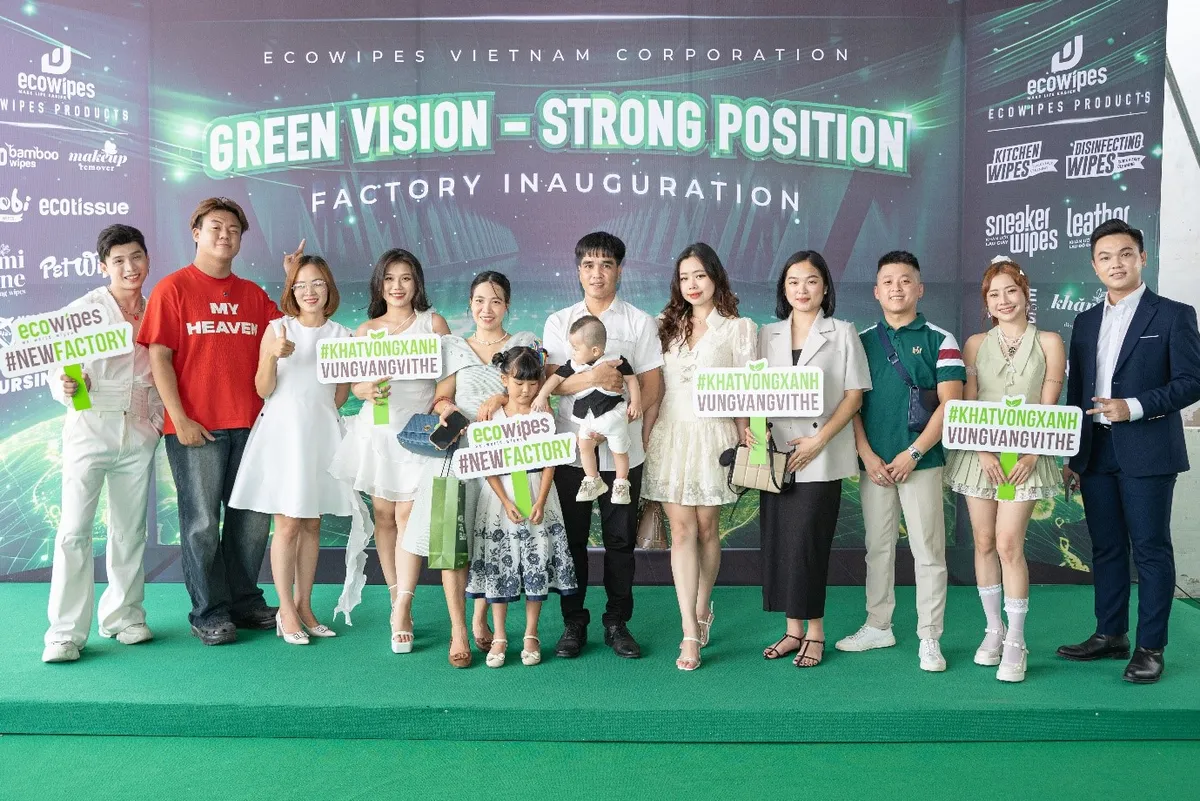 Eco Wipes Việt Nam hướng tới tầm nh&igrave;n quốc tế c&ugrave;ng nh&agrave; m&aacute;y sản xuất mới - Ảnh 3.