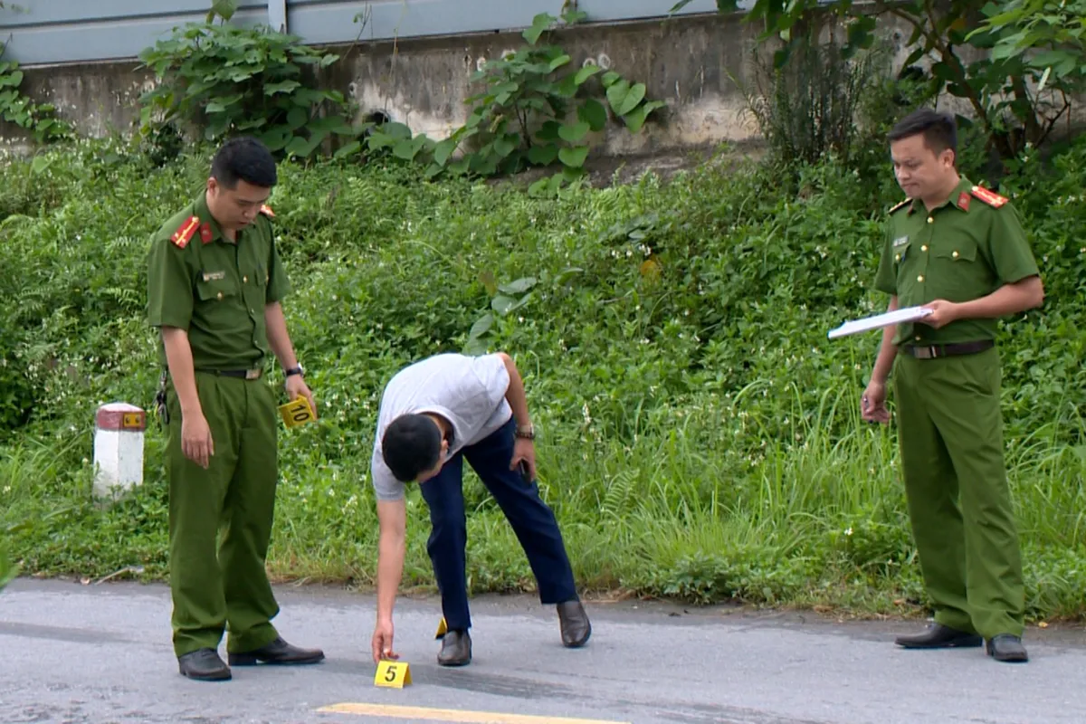 C&ocirc;ng an huyện Thanh Tr&igrave; đang điều tra, l&agrave;m r&otilde; vụ ph&oacute;ng vi&ecirc;n Thời b&aacute;o VTV bị h&agrave;nh hung - Ảnh 1.