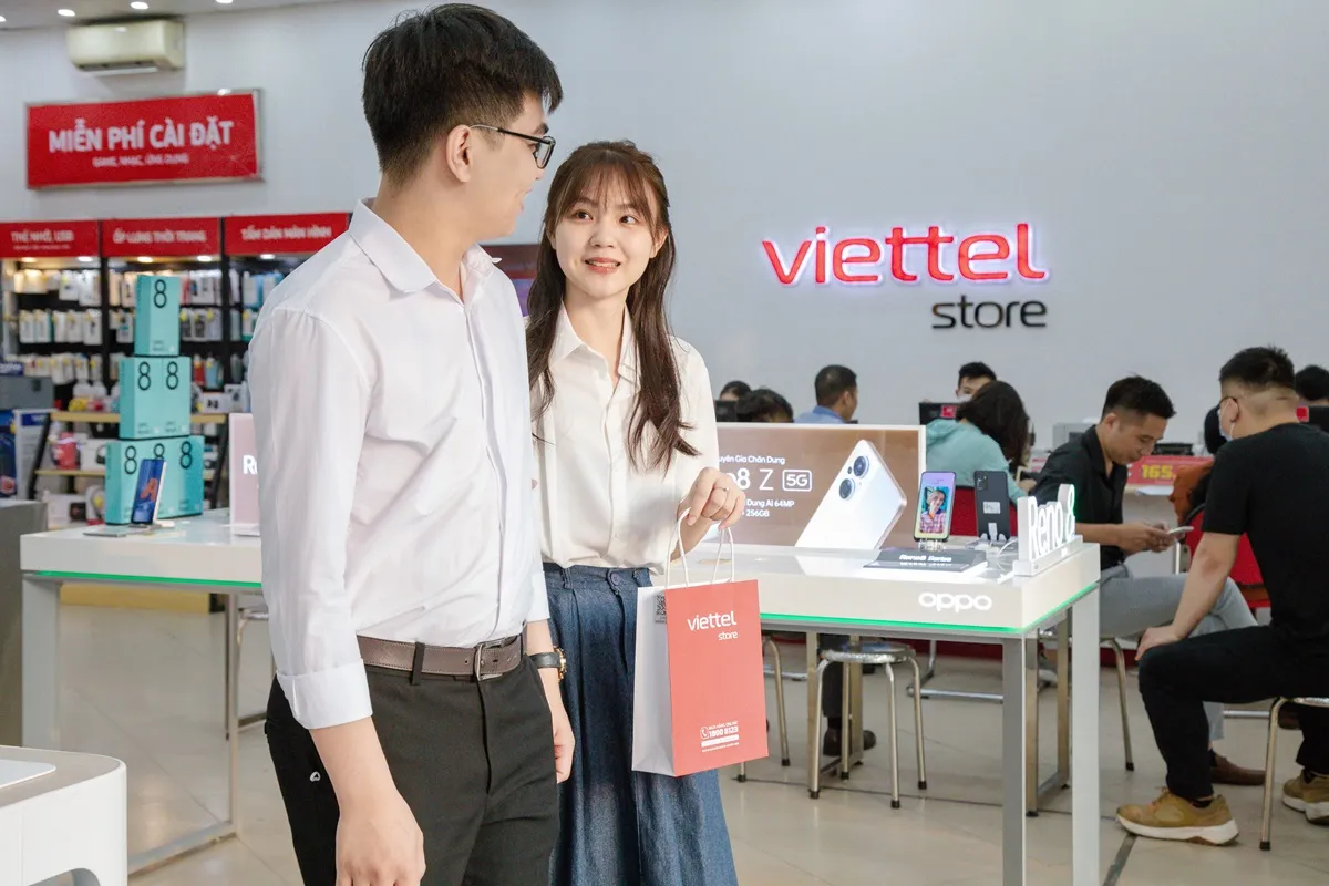 Đại tiệc sinh nhật Viettel Store - Tr&ograve;n 18, sale trọn th&aacute;ng, tr&uacute;ng ng&agrave;n qu&agrave; - Ảnh 2.