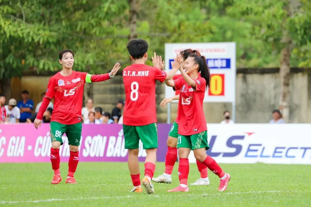 Lượt 7 giải nữ VĐQG – cúp Thái Sơn Bắc 2024: Đại chiến ngôi đầu - Ảnh 1. Lượt 7 giải nữ VĐQG – cúp Thái Sơn Bắc 2024: Đại chiến ngôi đầu - Ảnh 1.