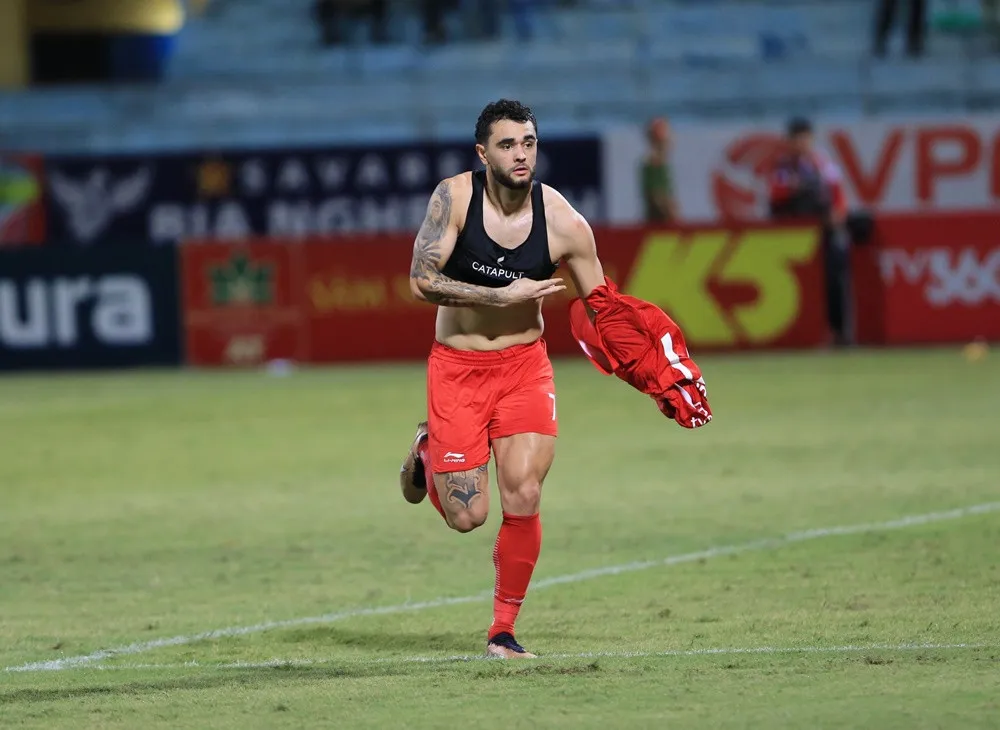 Vòng 22 V.League 2023/24 | Thể Công Viettel chặn đứng chuỗi trận ấn tượng của CLB Hải Phòng - Ảnh 2. Vòng 22 V.League 2023/24 | Thể Công Viettel chặn đứng chuỗi trận ấn tượng của CLB Hải Phòng - Ảnh 2.