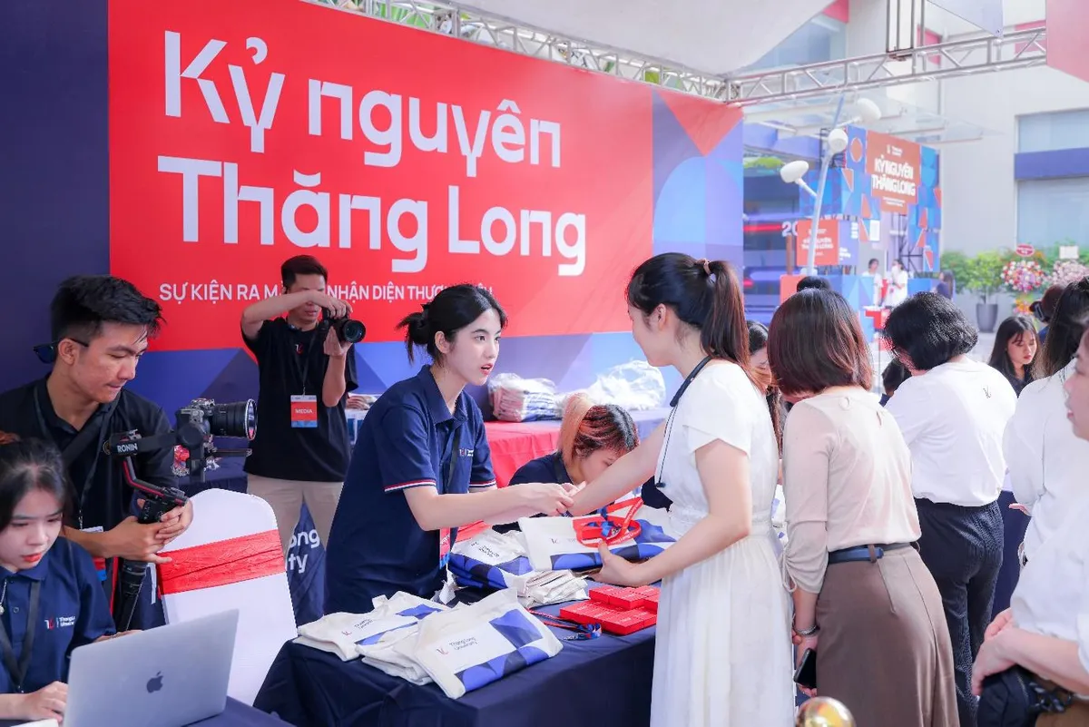 Trường Đại học Thăng Long v&agrave; bước đột ph&aacute; mang lại những trải nghiệm mới mẻ cho sinh vi&ecirc;n - Ảnh 1.