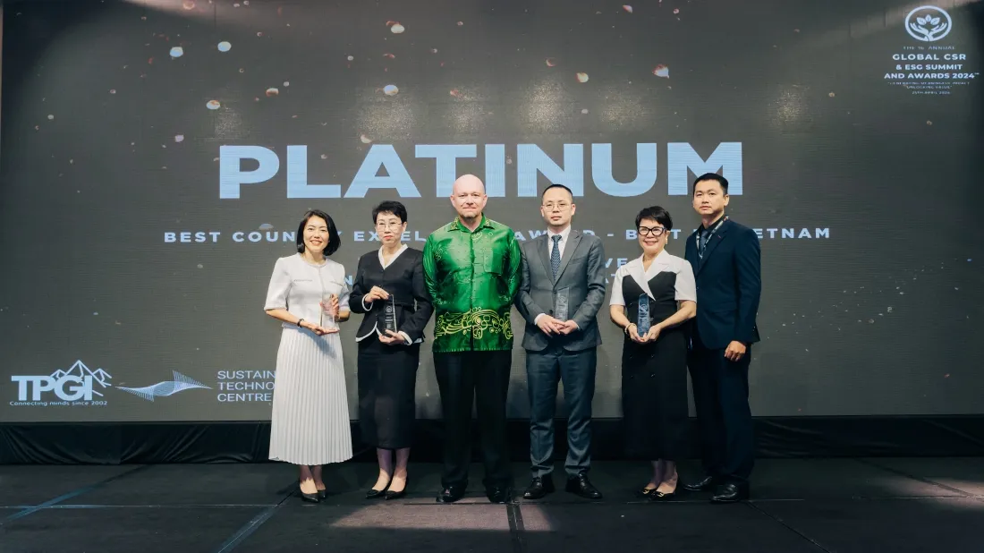 Vinmec nhận 4 giải thưởng quốc tế về tr&aacute;ch nhiệm x&atilde; hội v&agrave; ph&aacute;t triển bền vững - Ảnh 1.