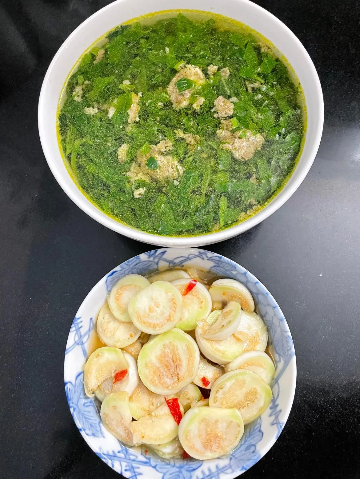 Hướng dẫn c&aacute;ch l&agrave;m c&agrave; muối xổi cho bữa cơm ng&agrave;y H&egrave; - Ảnh 3.