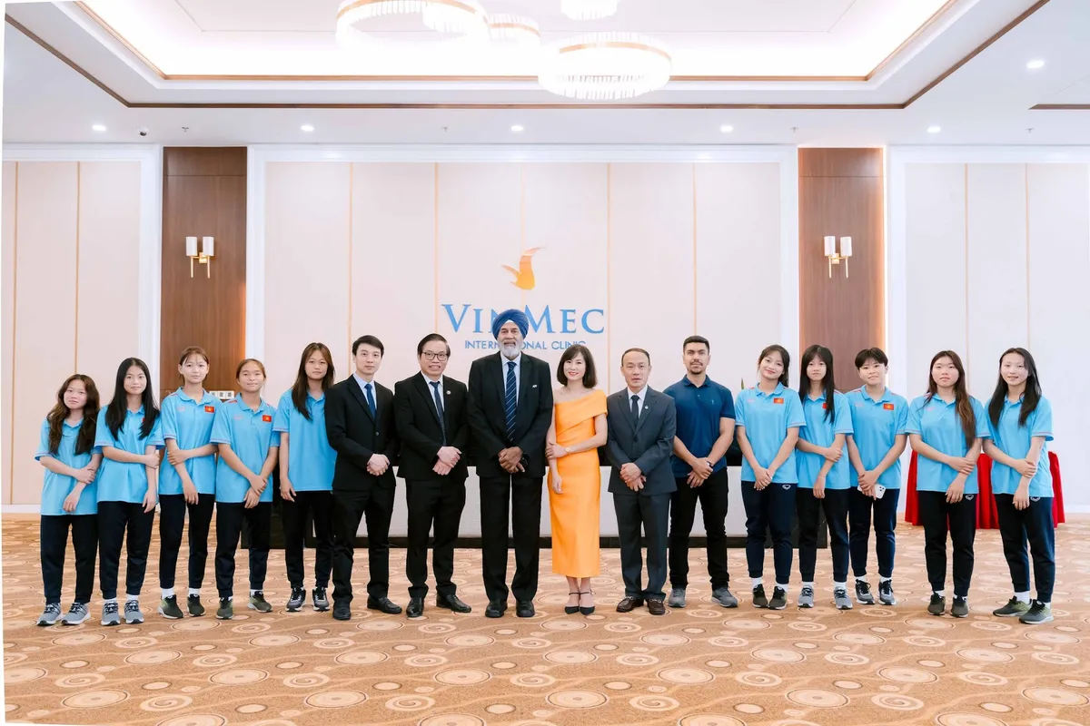 Trung t&acirc;m Y học Thể thao Vinmec được c&ocirc;ng nhận xuất sắc theo chuẩn ch&acirc;u &Aacute; - Ảnh 3.