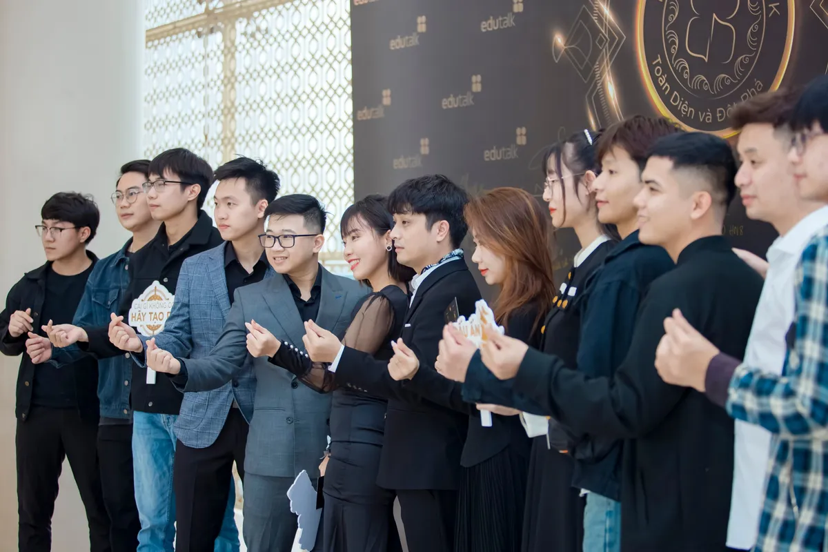 Ứng dụng c&ocirc;ng nghệ trong gi&aacute;o dục - kh&aacute;t vọng ghi dấu tr&iacute; tuệ Việt - Ảnh 2.