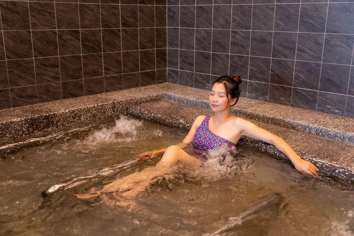 Hâm nóng tình cảm với Top 10 gợi ý hẹn hò tại Lynn Times Thanh Thủy - Ảnh 2.