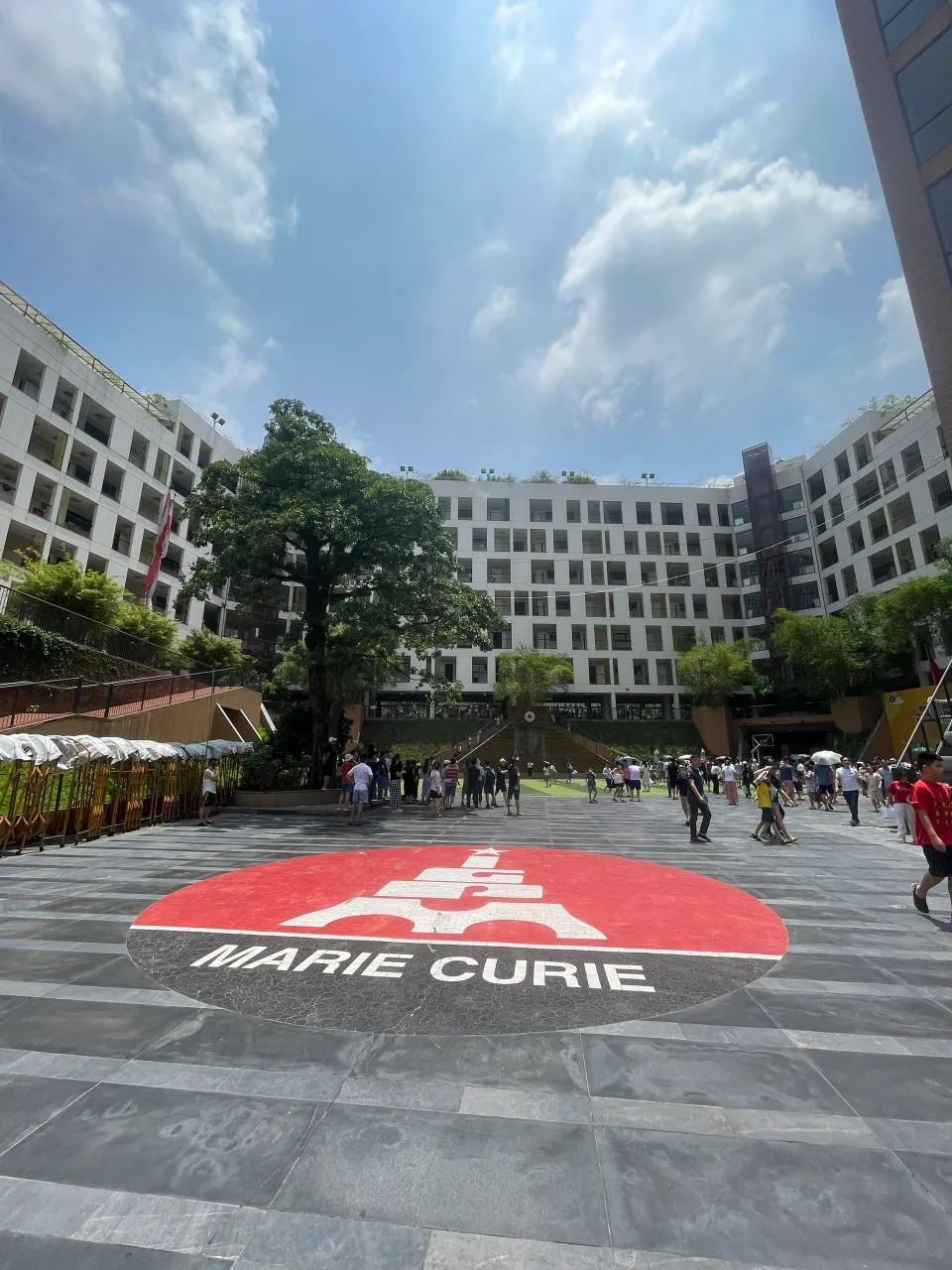 Trường ở H&agrave; Nội kh&ocirc;ng kiểm tra tiếng Việt khi tuyển sinh lớp 6 - Ảnh 1.