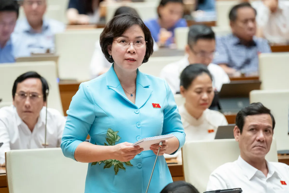 Bộ Công Thương chưa cấp phép kinh doanh thuốc lá điện tử cho bất kỳ doanh nghiệp nào - Ảnh 1.