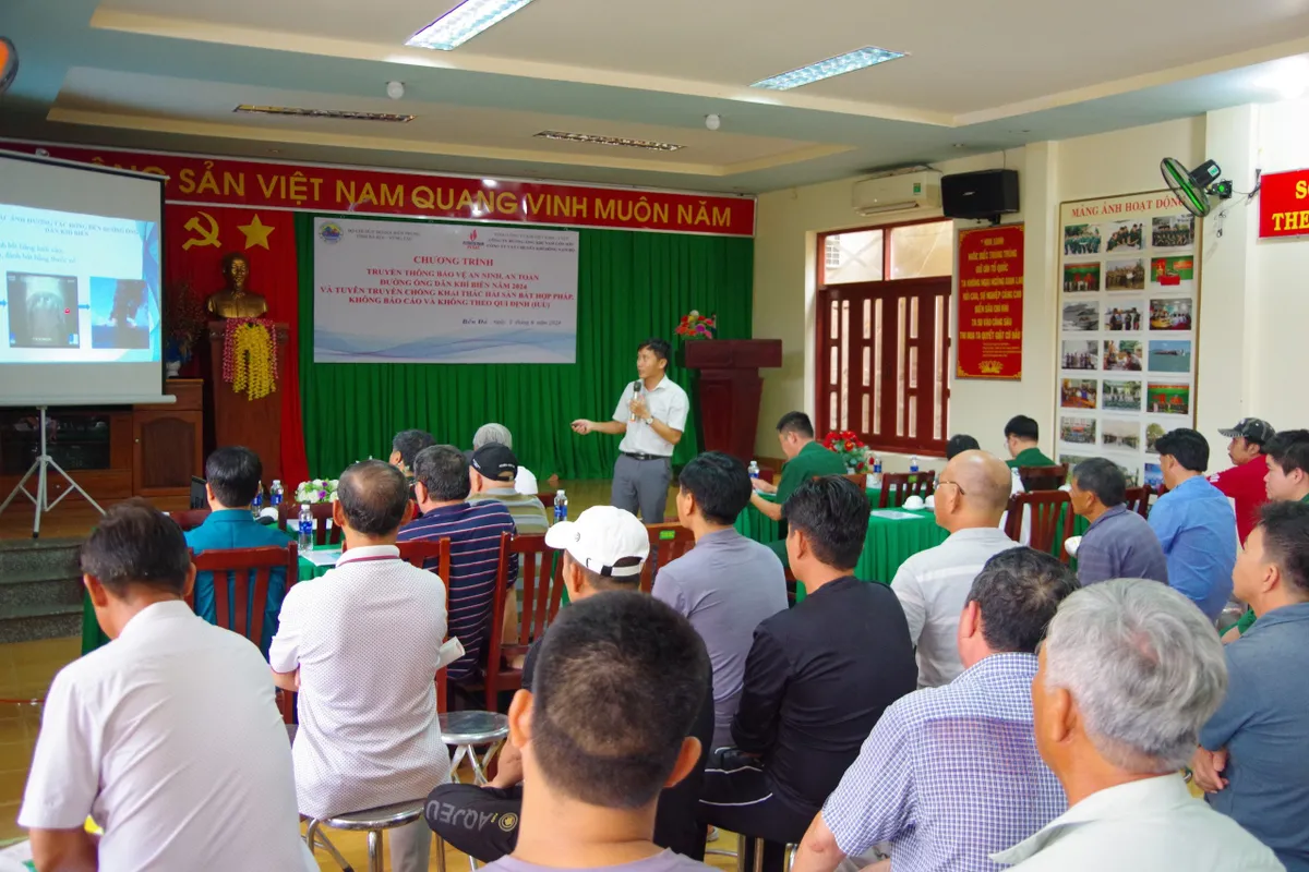 Truyền thông an ninh, an toàn đường ống dẫn khí biển, chống khai thác IUU và Luật Biên phòng Việt Nam - Ảnh 1.