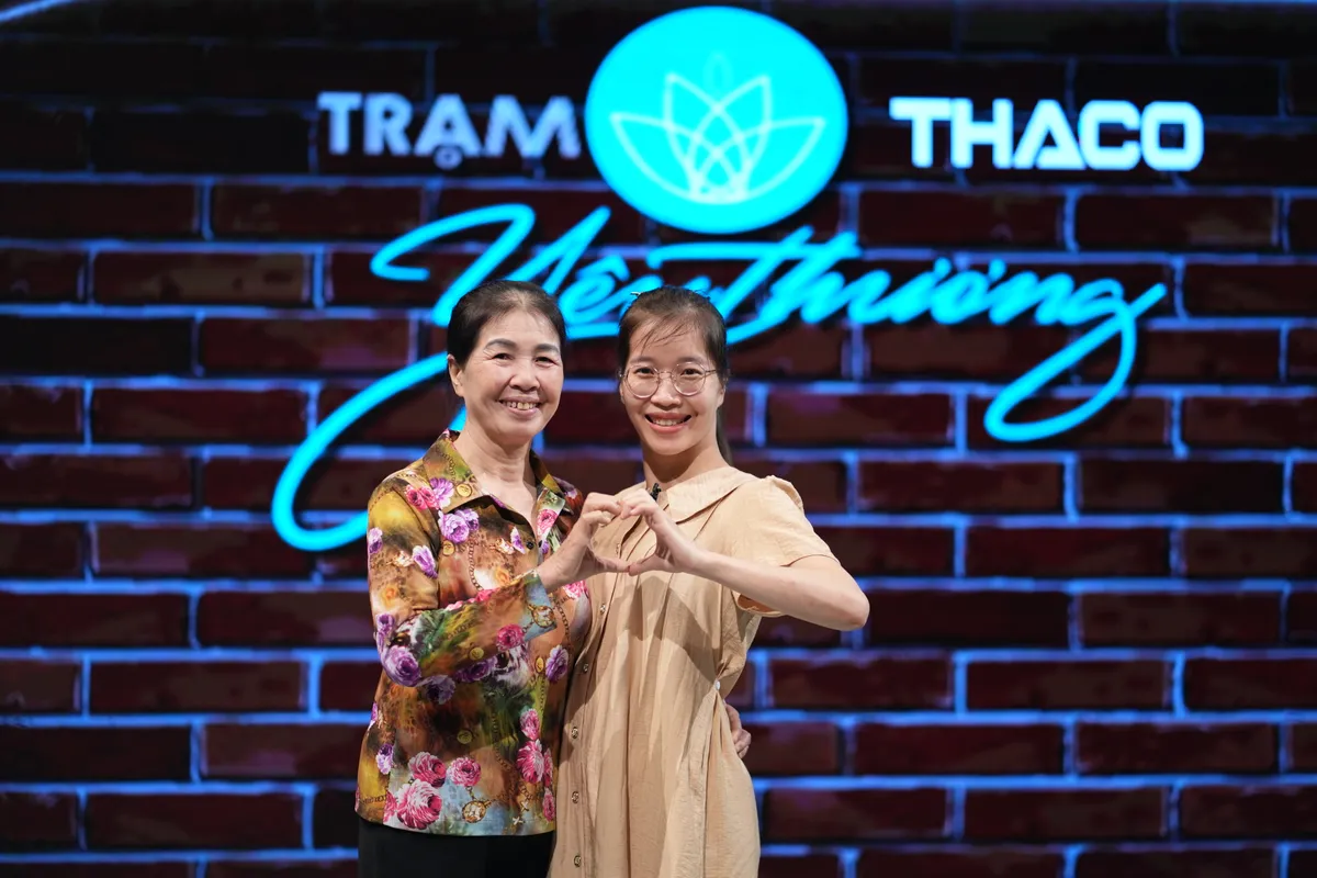 Trạm yêu thương: 9X khuyết tật vận động trở thành cô giáo - Ảnh 4.