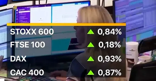 S&P 500 và Nasdaq đạt mức cao kỷ lục - Ảnh 3.