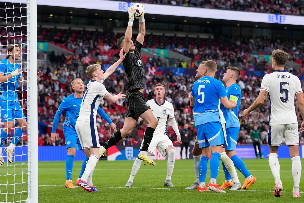 ĐT Anh thua đau ngay trước Euro 2024 - Ảnh 2. ĐT Anh thua đau ngay trước Euro 2024 - Ảnh 2.