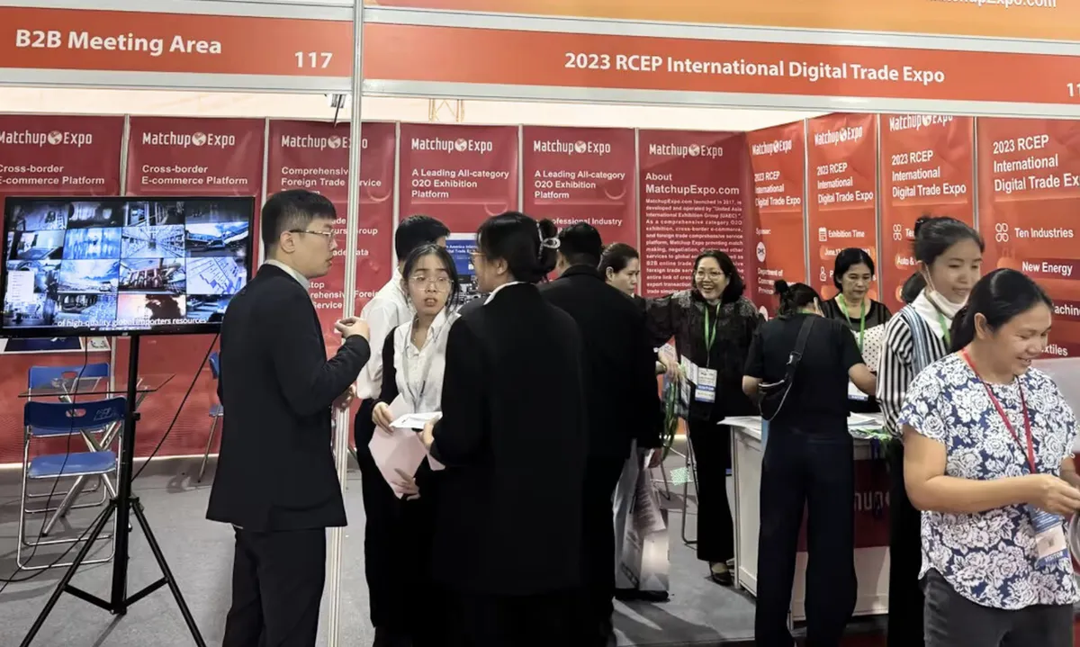 Trải nghiệm m&ocirc; h&igrave;nh triển l&atilde;m O2O chuy&ecirc;n nghiệp, độc đ&aacute;o tại Home Show Vietnam 2024 - Ảnh 1.