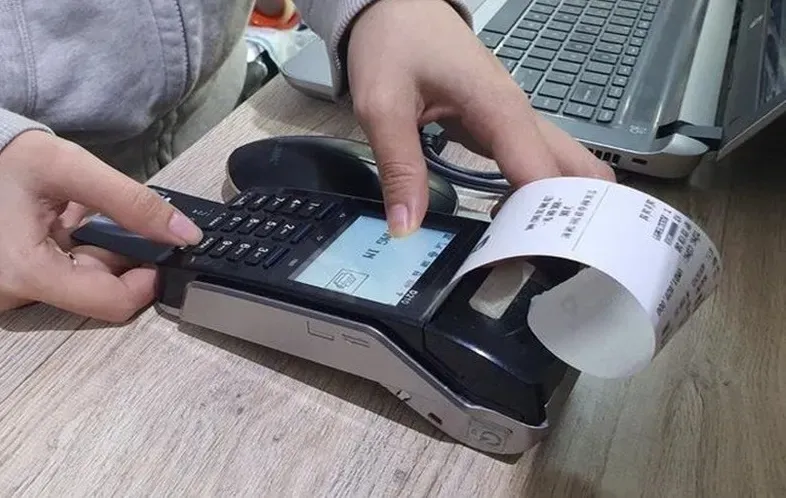 Tăng tốc hỗ trợ hộ kinh doanh triển khai hóa đơn điện tử - Ảnh 1.
