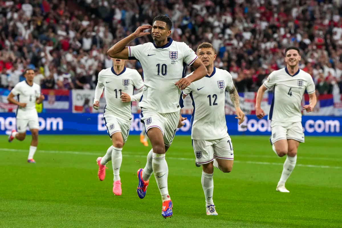 Tuyển Anh nhận mưa lời chê dù đánh bại Serbia | Euro 2024 - Ảnh 1. Tuyển Anh nhận mưa lời chê dù đánh bại Serbia | Euro 2024 - Ảnh 1.