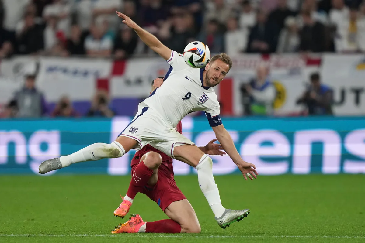 Jamie Carragher: Gareth Southgate đang sử dụng Harry Kane như Erling Haaland - Ảnh 1. Jamie Carragher: Gareth Southgate đang sử dụng Harry Kane như Erling Haaland - Ảnh 1.