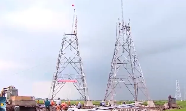 “Chạy đua” trên công trường đường dây 500kV mạch 3 - Ảnh 3.