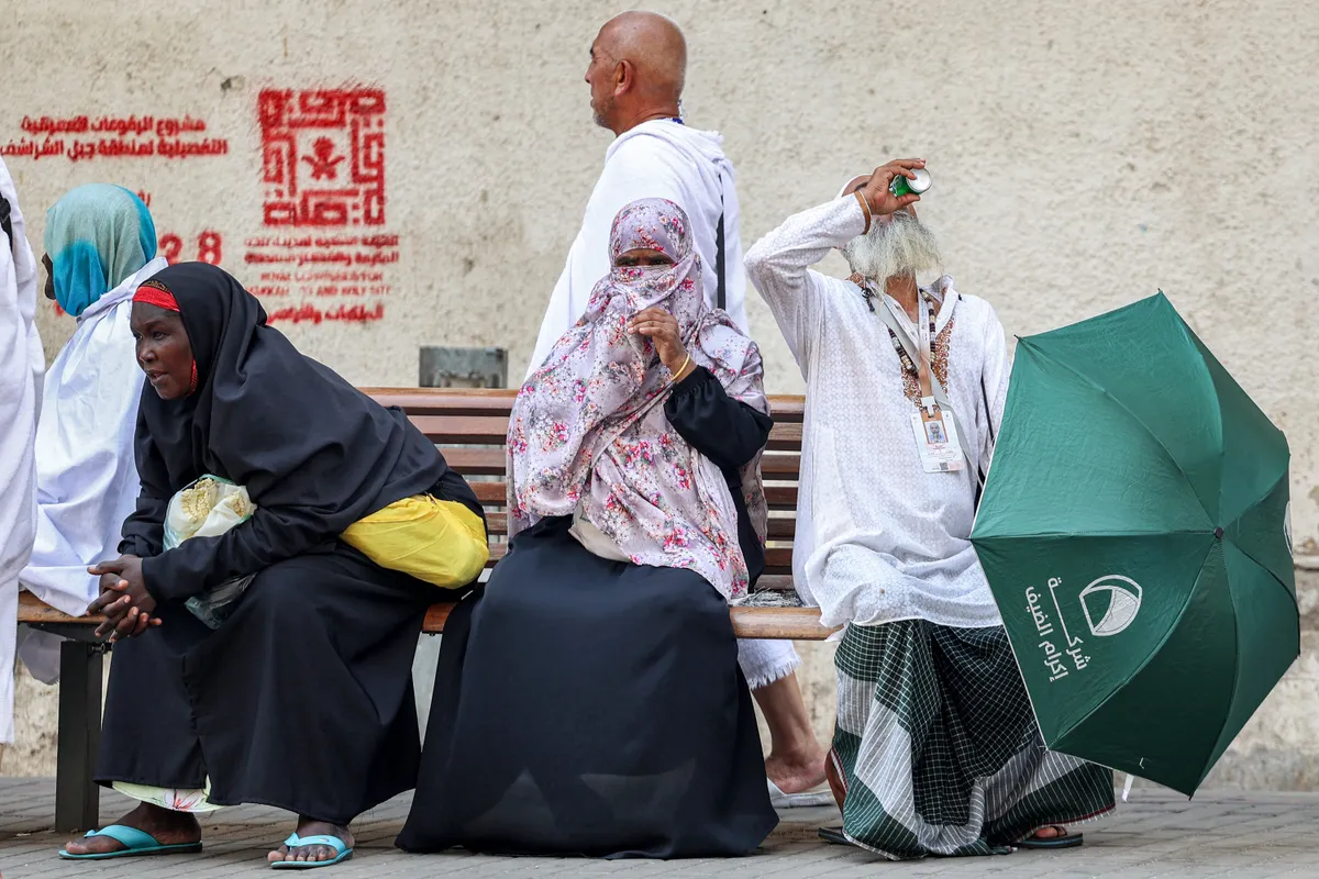 Số người thiệt mạng trong lễ hành hương Hajj tăng lên hơn 1.300 - Ảnh 1.