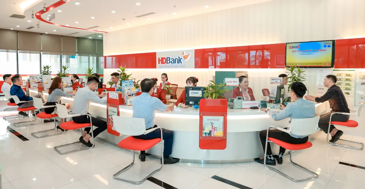 HDBank chốt quyền chia cổ tức bằng tiền v&agrave; cổ phiếu tổng tỷ lệ 30% - Ảnh 1.