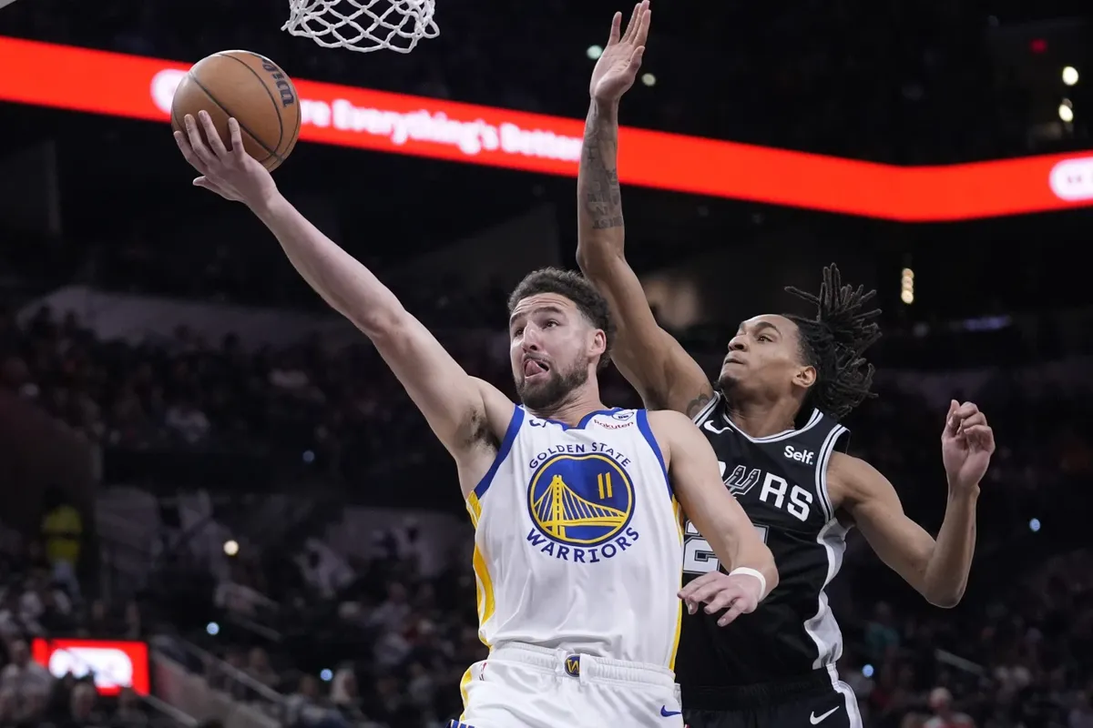 Klay Thompson chia tay Warriors, chuẩn bị gia nhập Mavericks - Ảnh 1. Klay Thompson chia tay Warriors, chuẩn bị gia nhập Mavericks - Ảnh 1.