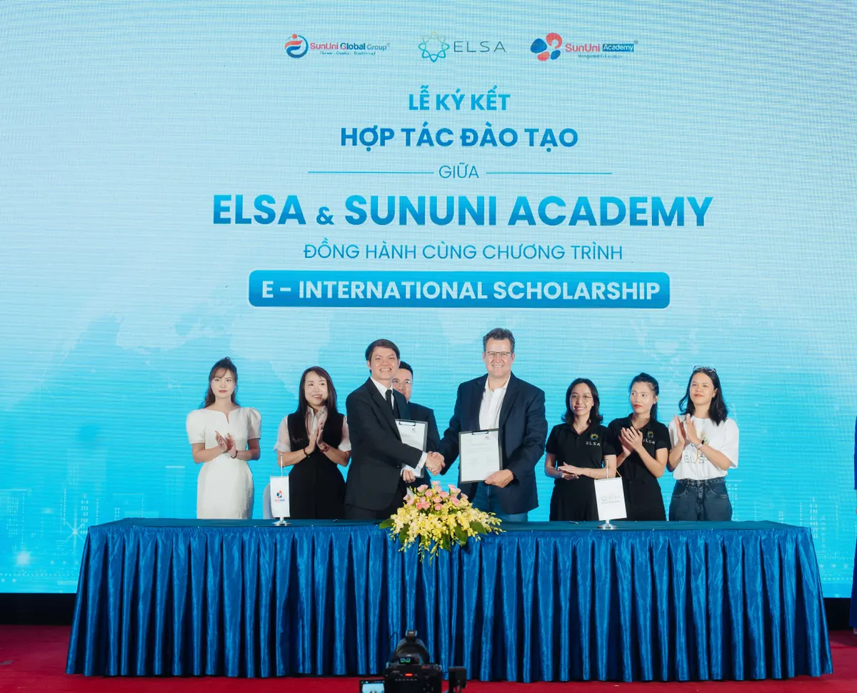 Học bổng E-International hỗ trợ tối đa 70% học phí cho chương trình IELTS và Giao tiếp trực tuyến - Ảnh 2.