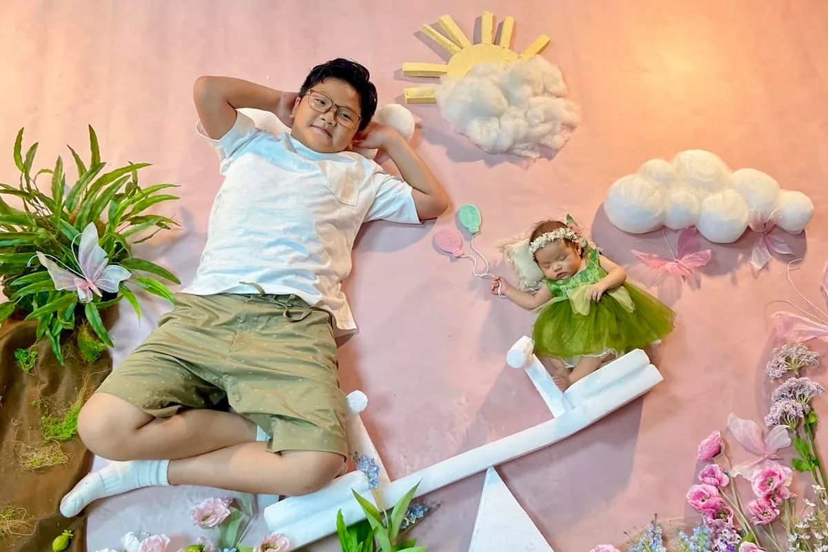 Ảnh cưới ngọt ng&agrave;o của diễn vi&ecirc;n Anh Đức v&agrave; bạn g&aacute;i, Thu Quỳnh khoe hai con - Ảnh 1.