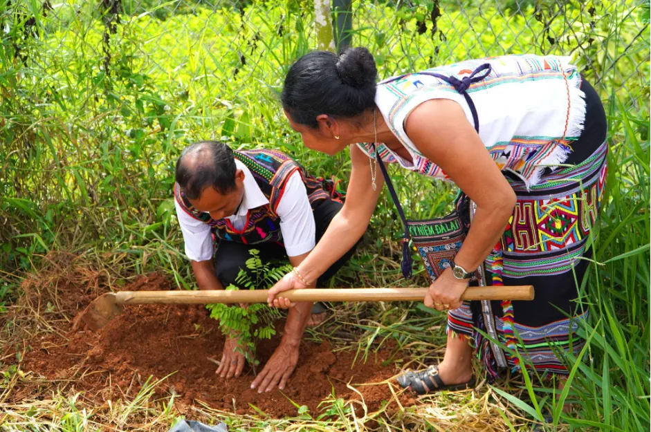 Menitems trao tặng 2.000 c&acirc;y giống, hỗ trợ sinh kế cho người d&acirc;n L&acirc;m Đồng - Ảnh 6.