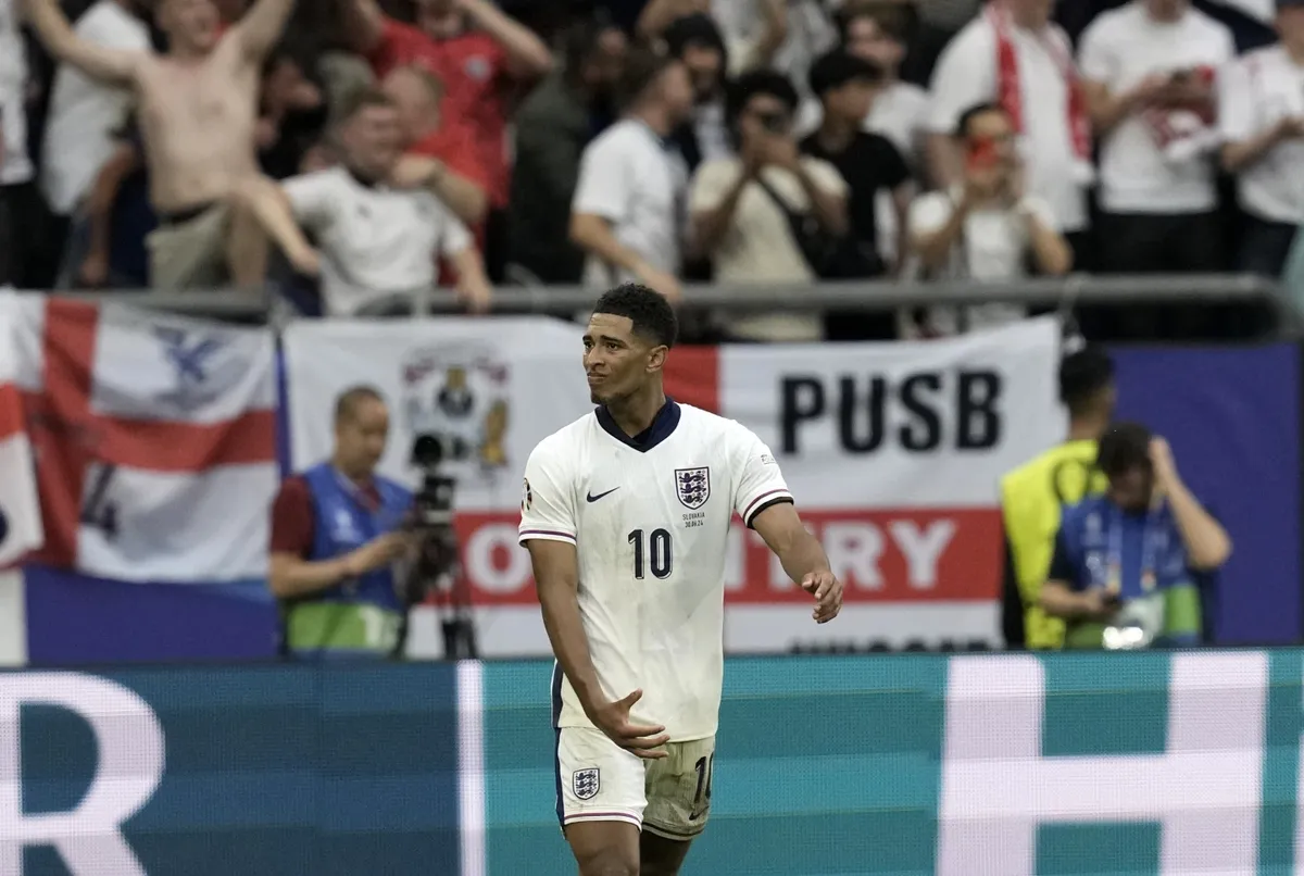 Jude Bellingham tránh án treo giò tại Euro 2024 - Ảnh 1. Jude Bellingham tránh án treo giò tại Euro 2024 - Ảnh 1.