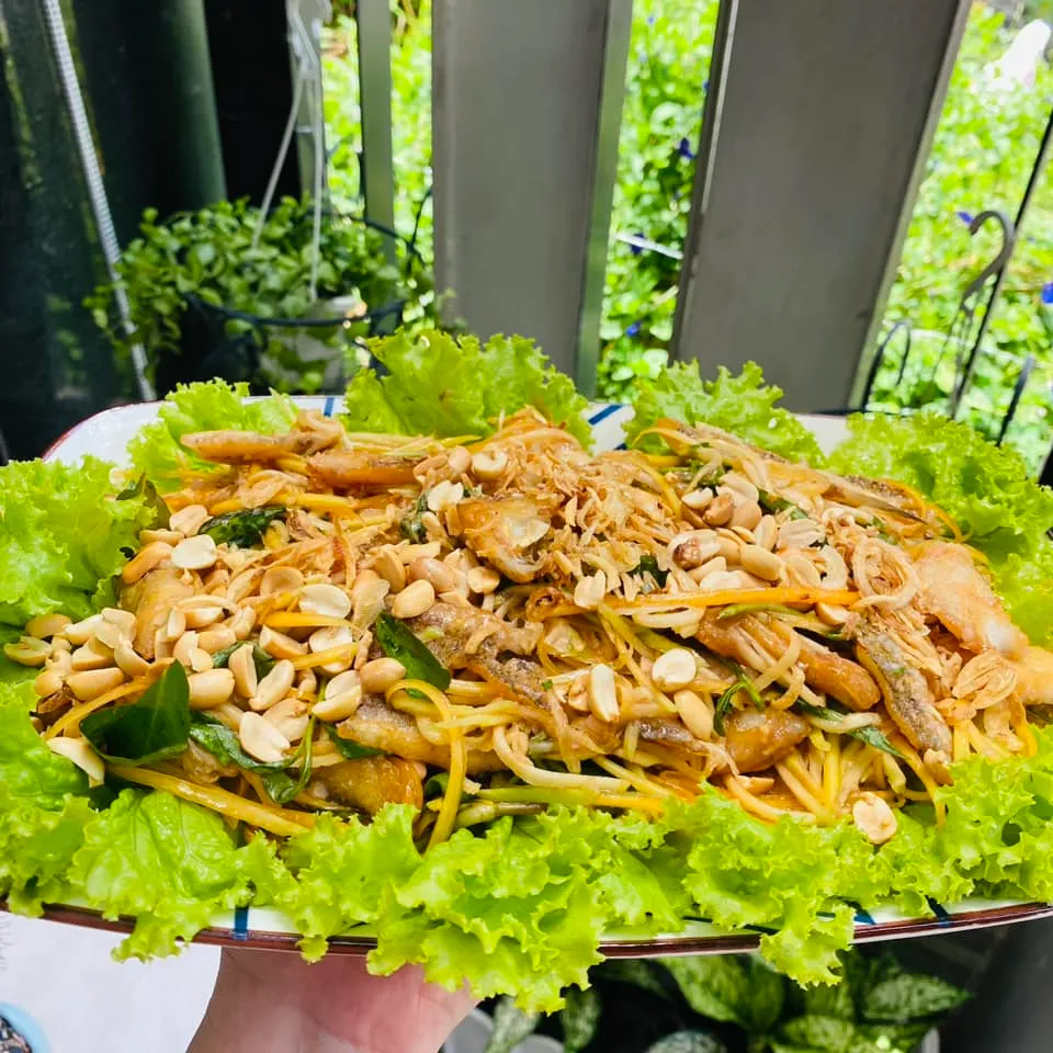 Cách làm gỏi cá 1 nắng đu đủ cực ngon - Ảnh 6. Cách làm gỏi cá 1 nắng đu đủ cực ngon - Ảnh 6.