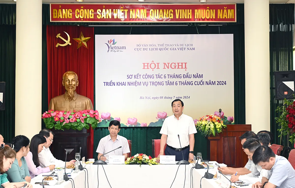 Du lịch phục hồi ấn tượng, là điểm sáng trong phát triển kinh tế - xã hội 6 tháng đầu năm - Ảnh 3.