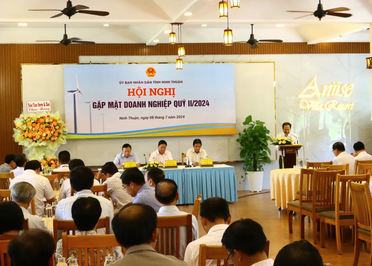 Ninh Thuận tìm mọi cách tháo gỡ khó khăn cho doanh nghiệp - Ảnh 1.