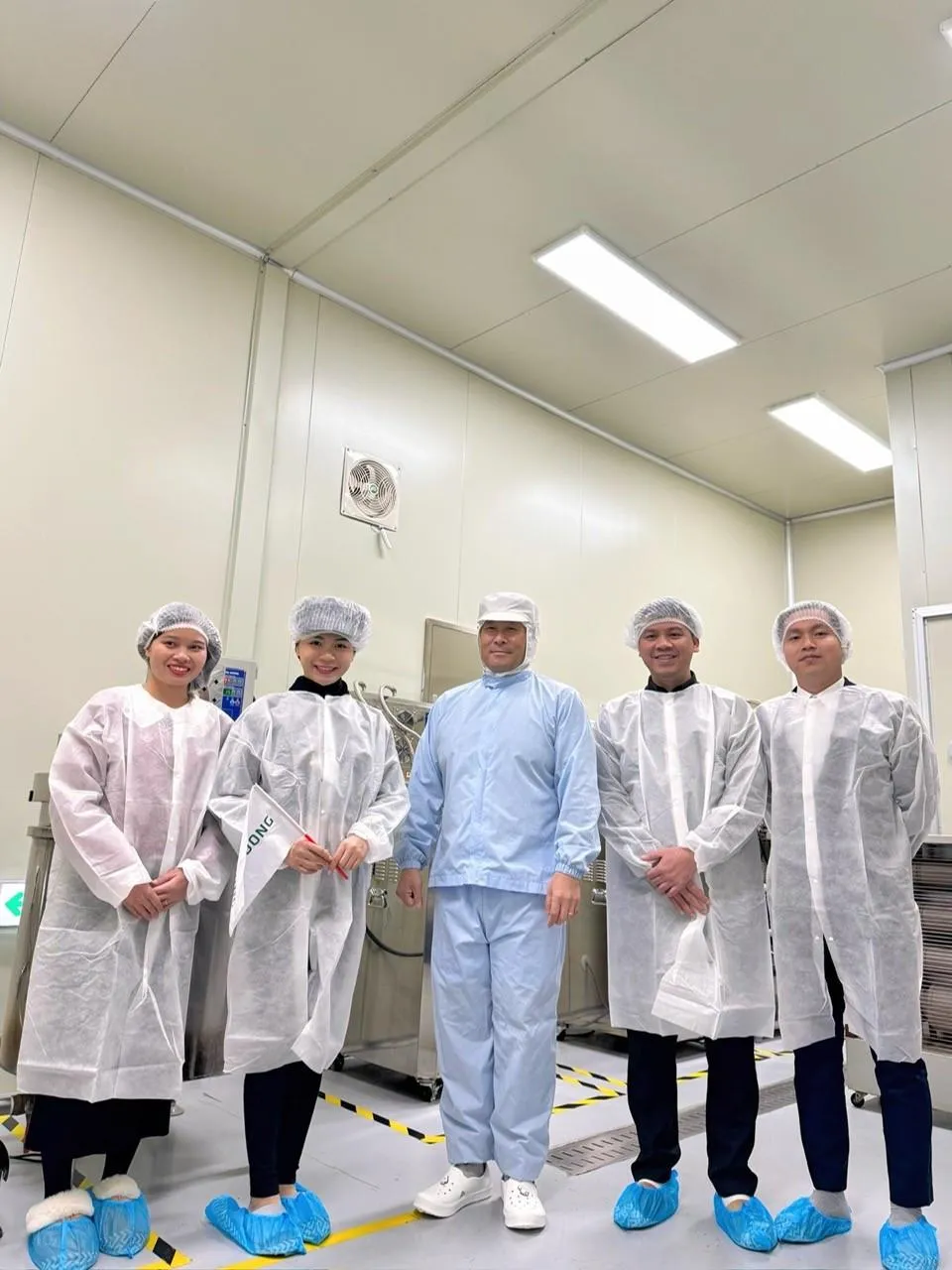 Tập đo&agrave;n Th&aacute;i Hương: Ti&ecirc;n phong đưa dược mỹ phẩm Việt vươn tầm thế giới - Ảnh 3.