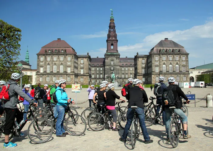 Copenhagen thưởng cho du khách có hành vi thân thiện với môi trường - Ảnh 2.