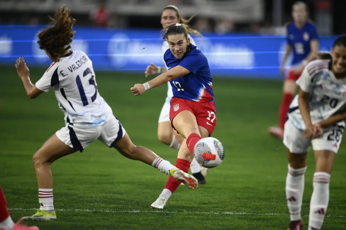 Đội tuyển nữ Mỹ cầm hòa Costa Rica trong trận đấu chuẩn bị cuối cùng trước Olympic Paris - Ảnh 1.