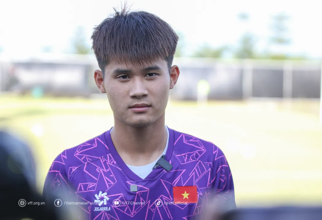 Đội tuyển U19 Việt Nam động viên nhau chuẩn bị thật tốt cho trận đấu cuối - Ảnh 2. Đội tuyển U19 Việt Nam động viên nhau chuẩn bị thật tốt cho trận đấu cuối - Ảnh 2.