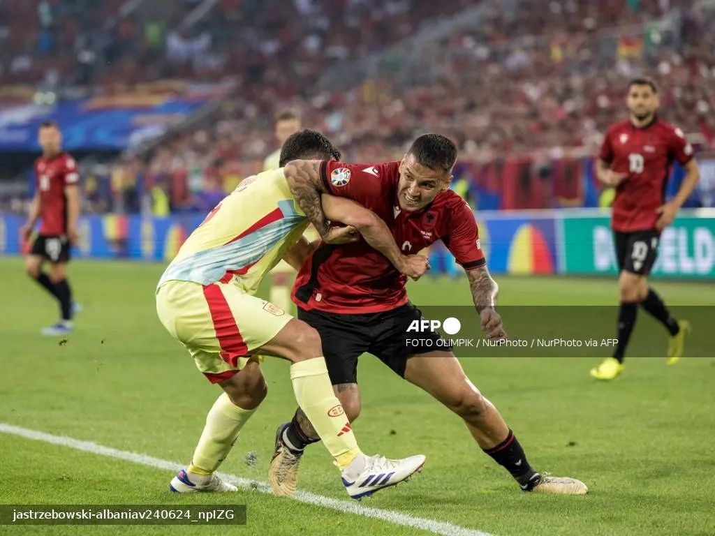 7 ĐT bị phạt sau khi Euro 2024 khép lại - Ảnh 2. 7 ĐT bị phạt sau khi Euro 2024 khép lại - Ảnh 2.
