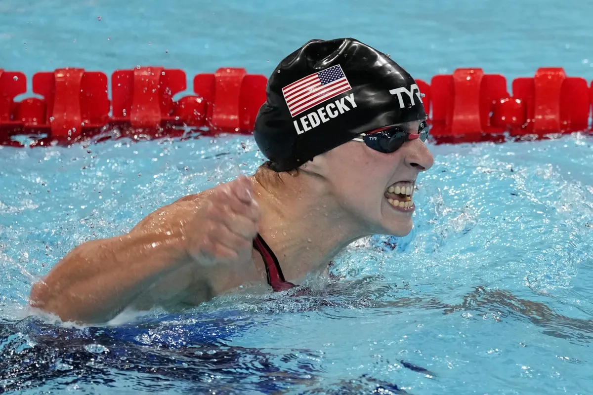 Katie Ledecky chinh phục kỷ lục mới tại Thế vận hội Paris - Ảnh 1. Katie Ledecky chinh phục kỷ lục mới tại Thế vận hội Paris - Ảnh 1.